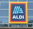 Aldi setzt auf Futter ohne Gentechnik in Milchsortiment (Foto: AdobeStock - Cerib 97353371)